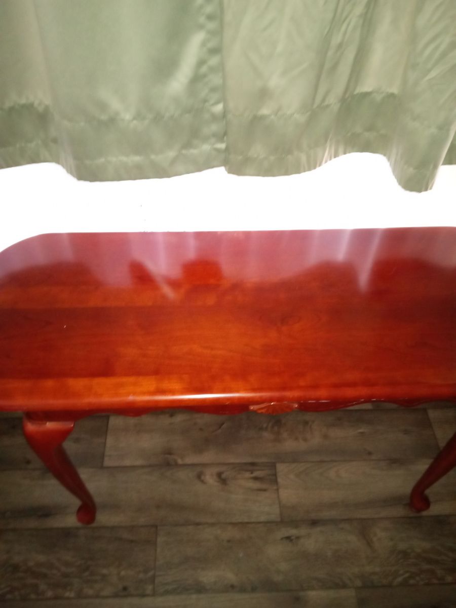 Vintage Style Cherry Wood Console Table with Carved Shell Detail