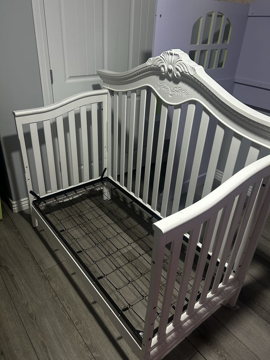 Crib