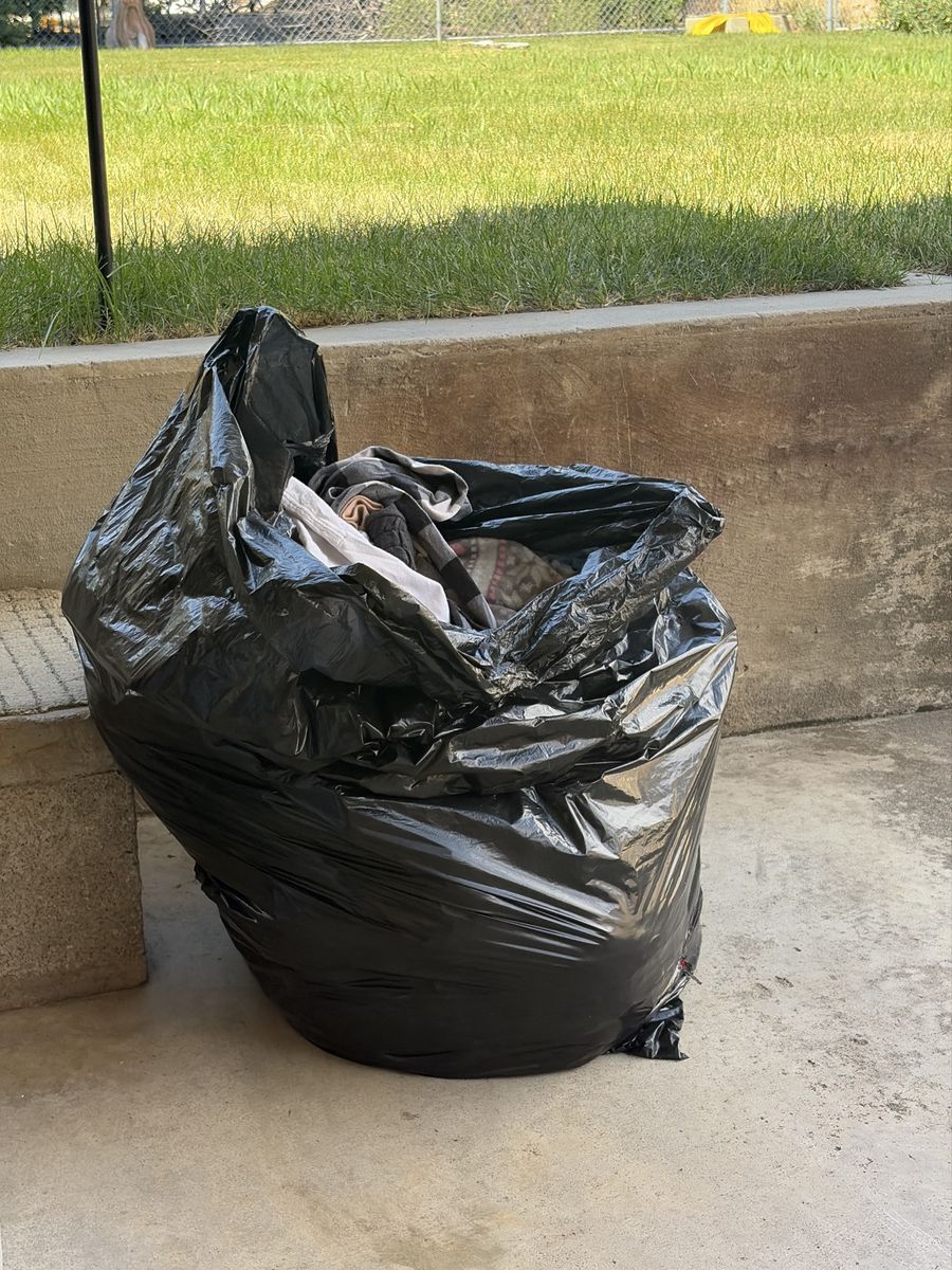 Bag of Mixed Used Clothing - Various Styles & Sizes