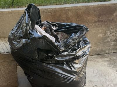 Bag of Mixed Used Clothing - Various Styles & Sizes