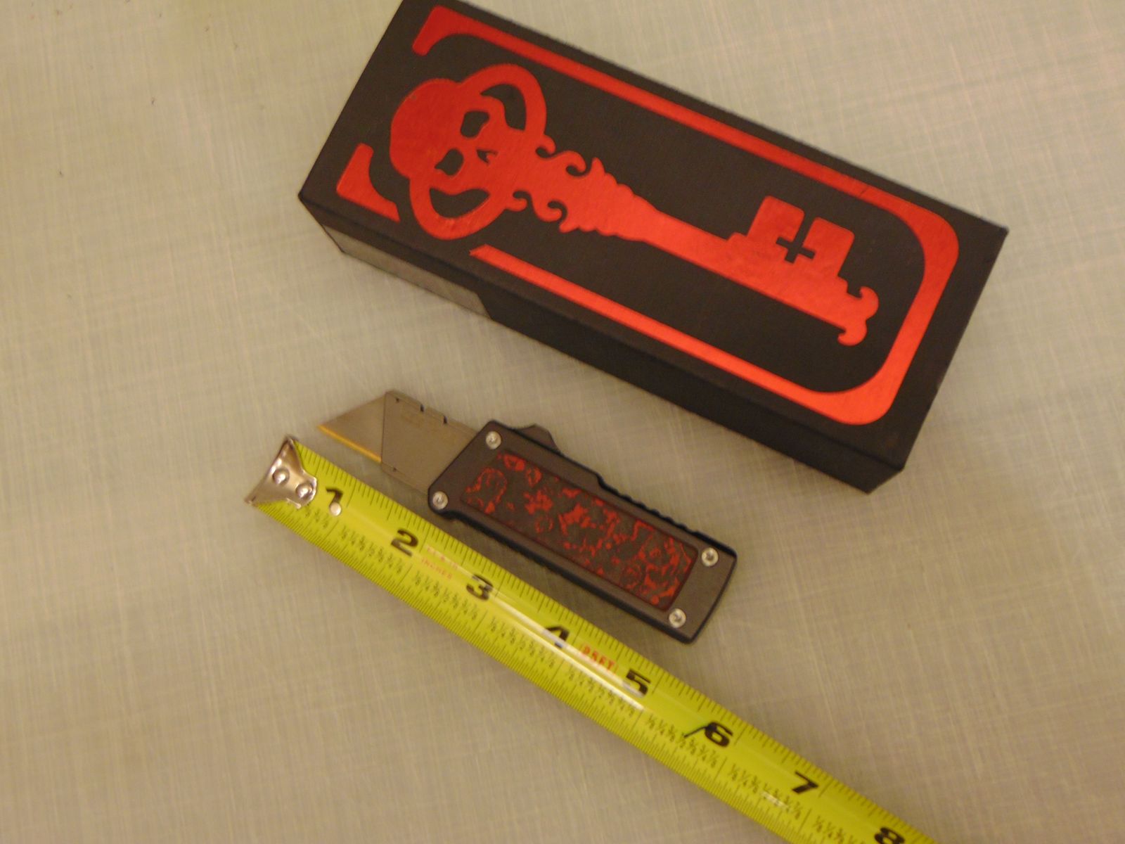 Chaves CHUB Custom Blood Splatter Utility Blade OTF