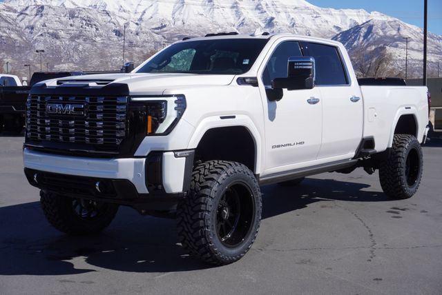 2025 GMC Sierra 3500HD Denali Ultimate