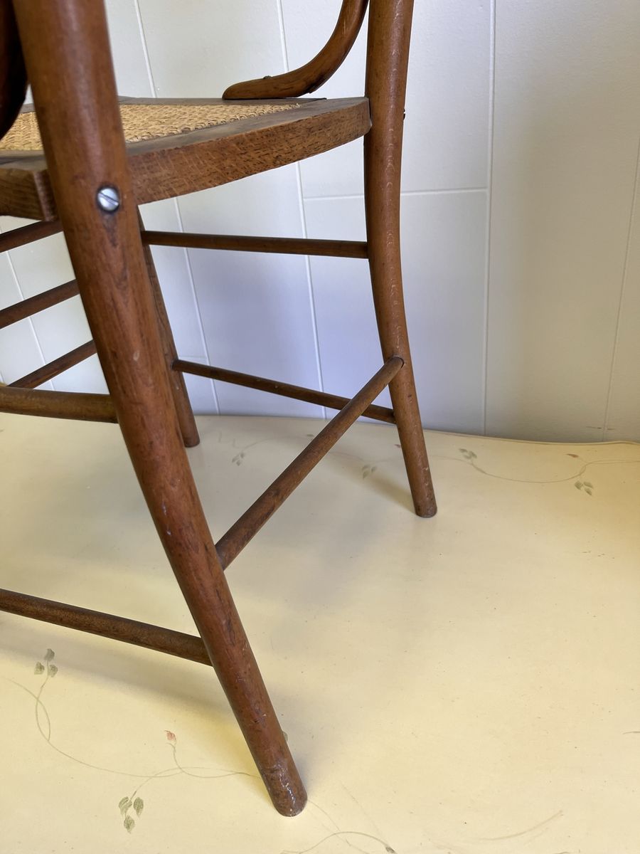Main image 9