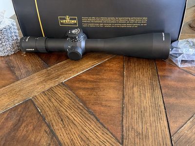 Leupold Mark 5HD 5-25x56mm Rifle Scope with Box