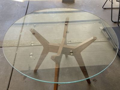 West Elm Jensen - 42” Round Dining Table
