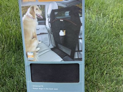 Backseat barrier