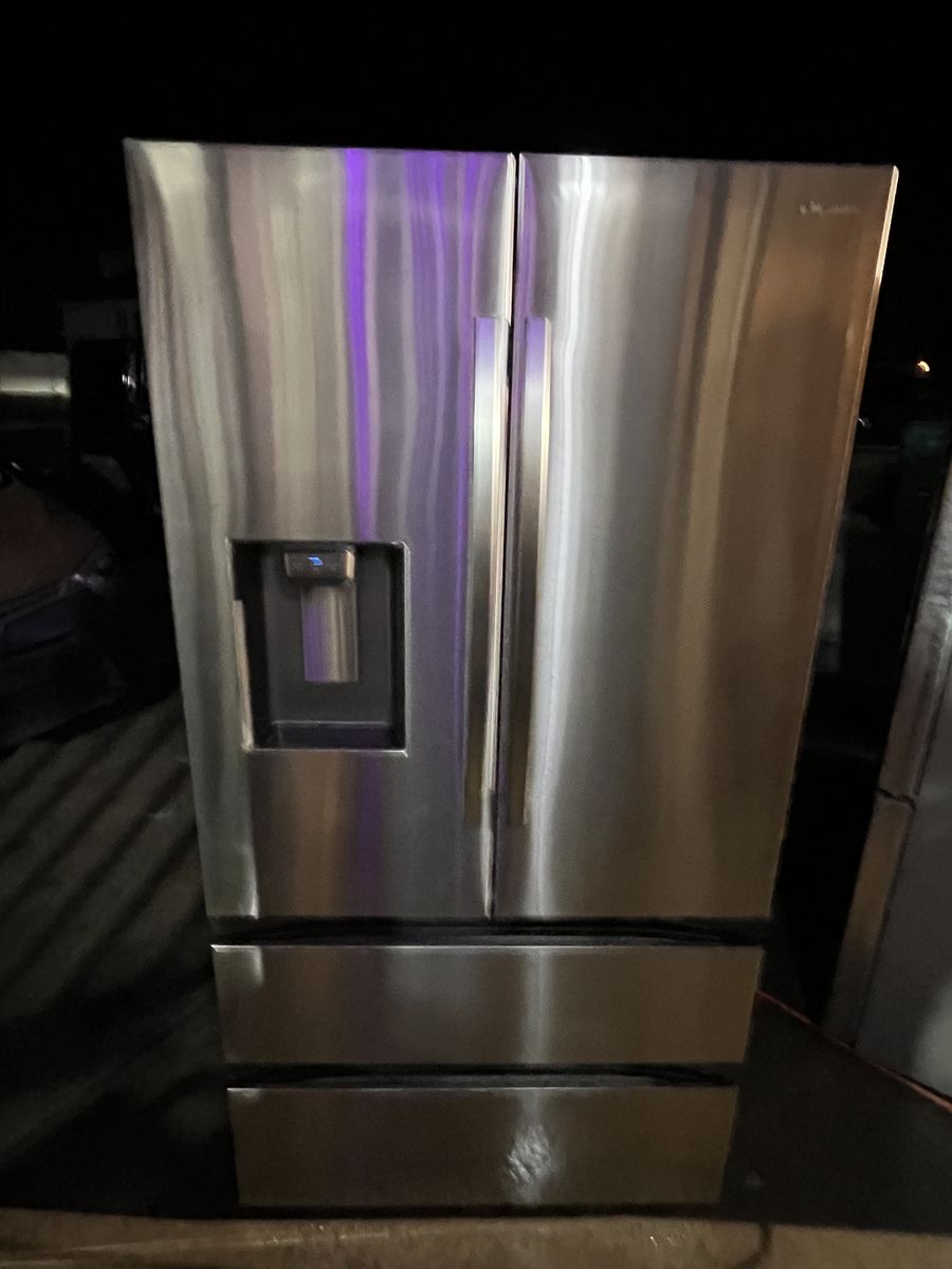$850 GOOD FRIDGE SAMSUNG STAILESS 4 DOORS