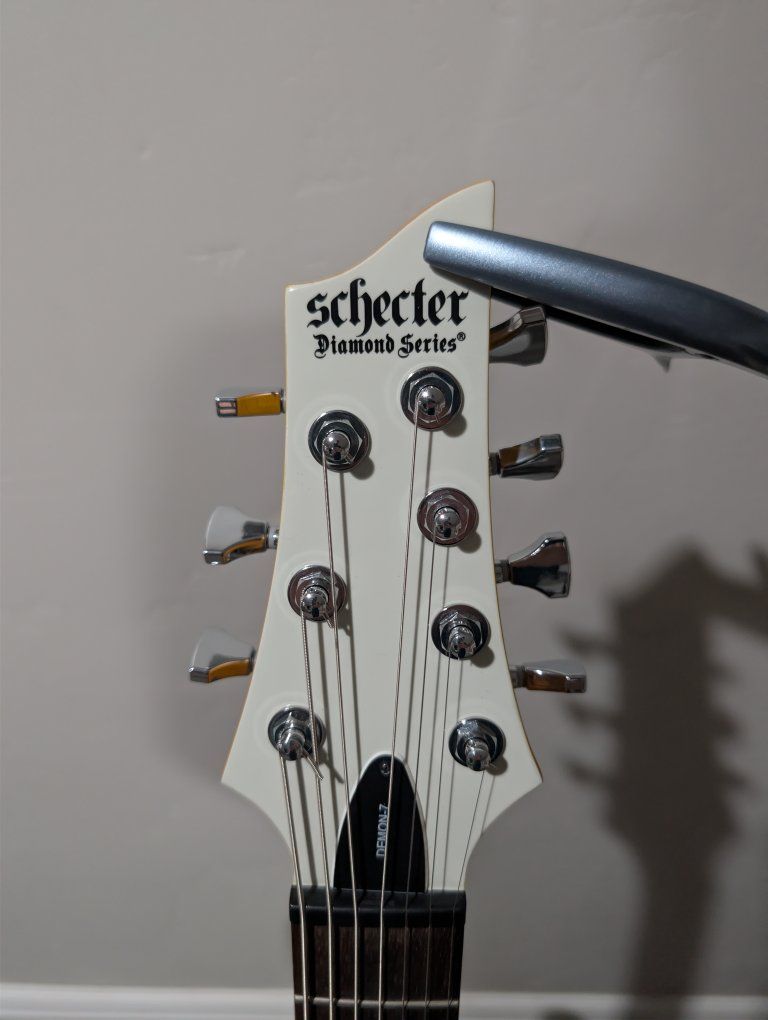 Main image 7