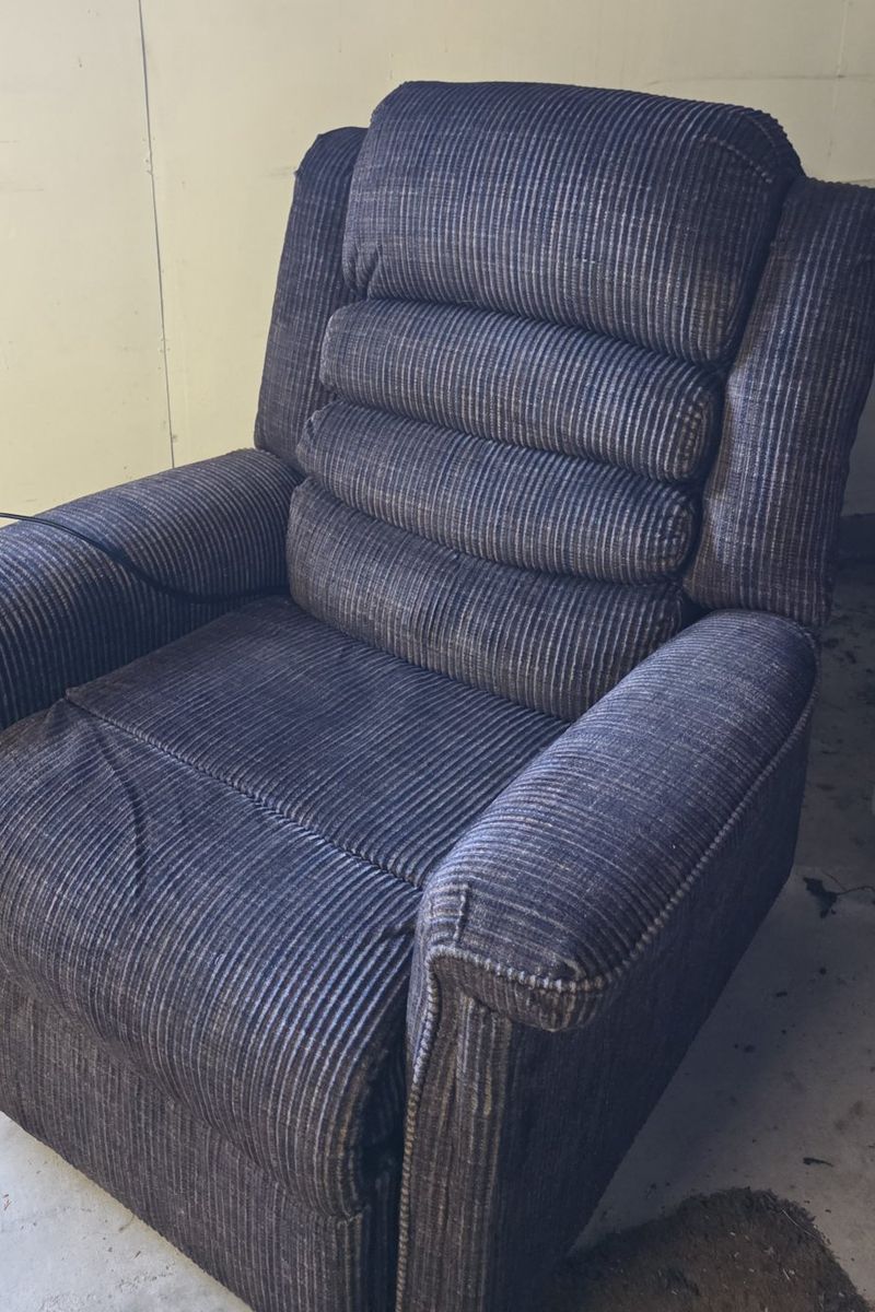 Main image 37