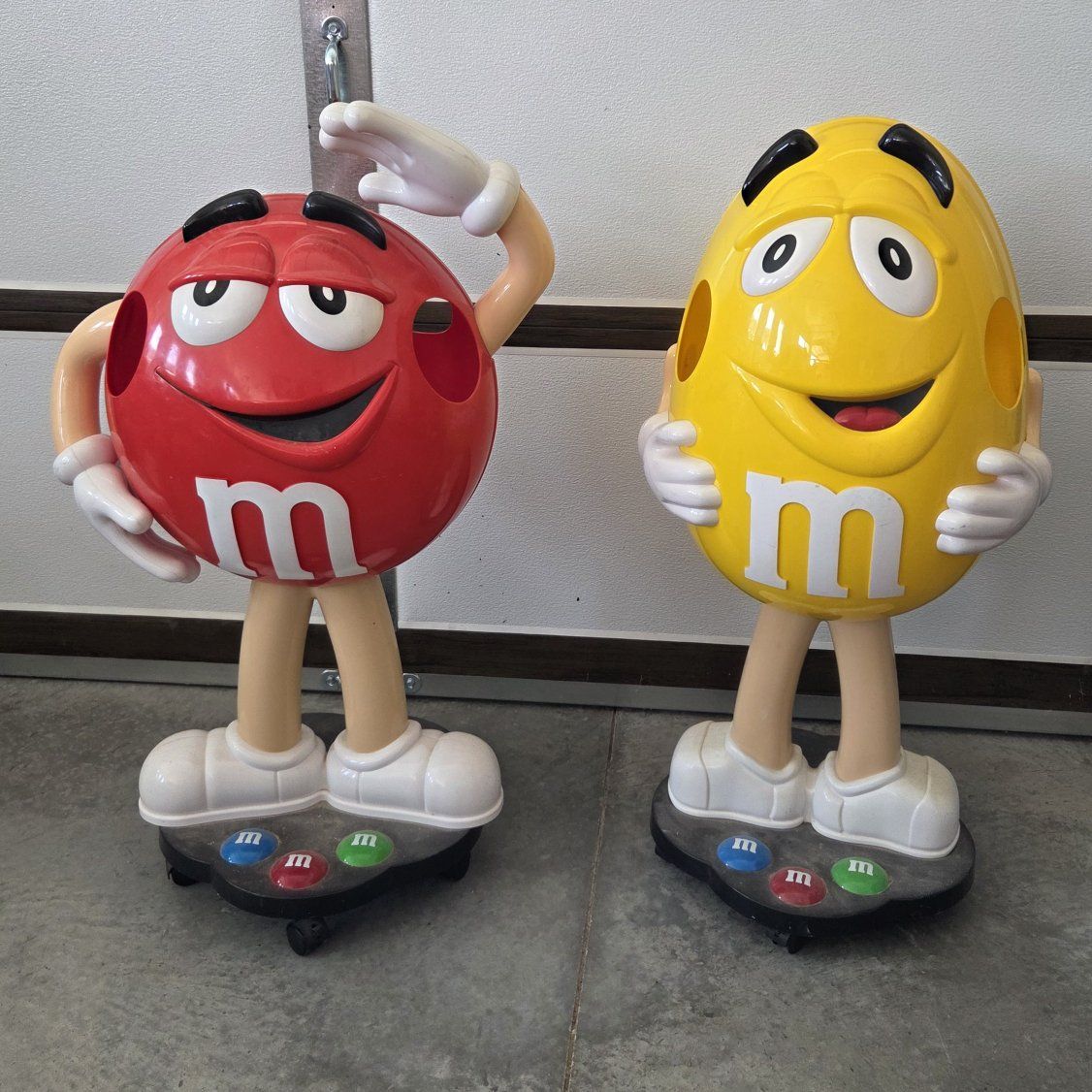Huge 3+ Foot Tall M&M Candys Displays
