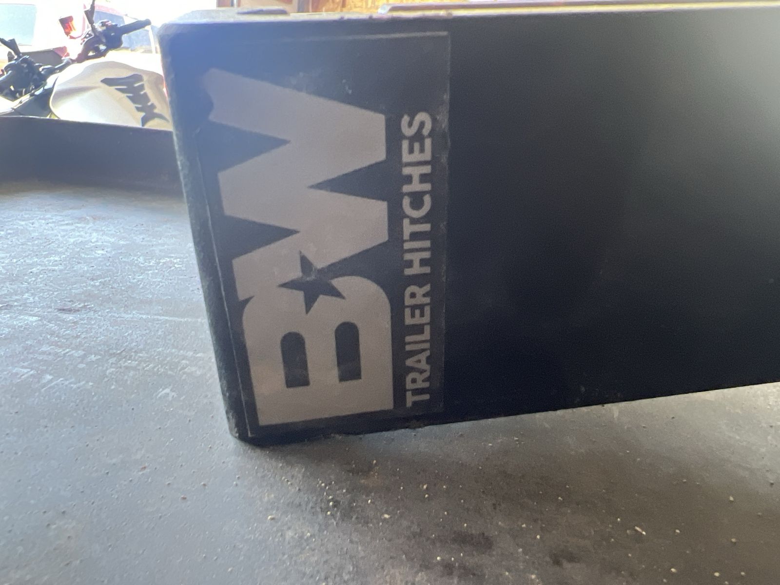 B&W Tow & Stow Adjustable Receiver Hitch Tri-Ball 10,000 lbs GVWR