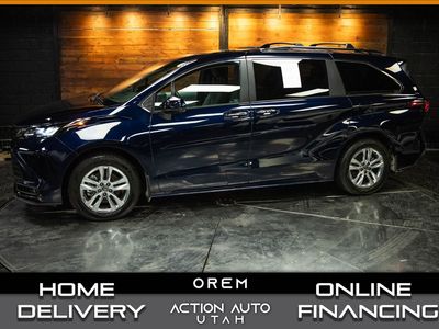 2025 Toyota Sienna XLE 7-Passenger