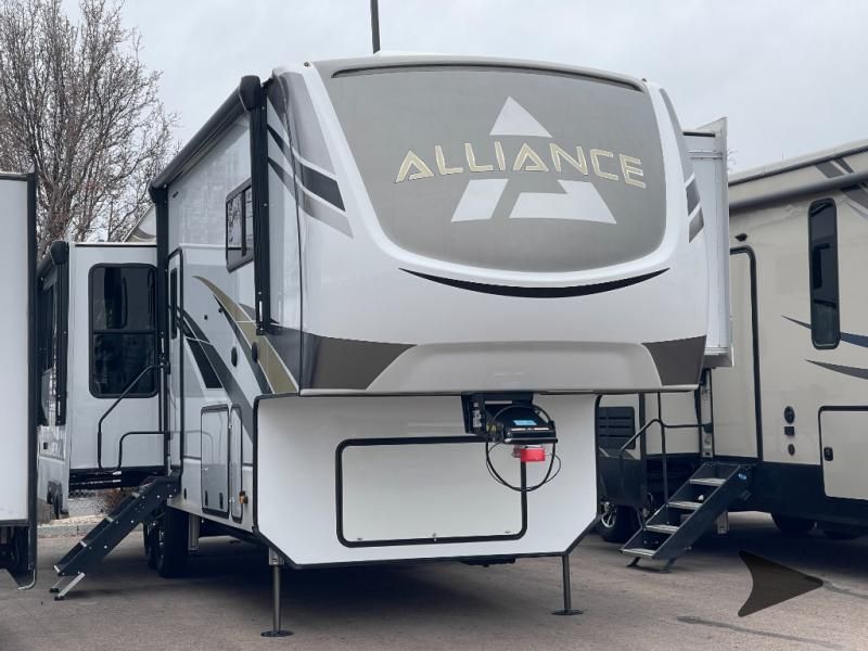 2021 Alliance RV Paradigm 310RL