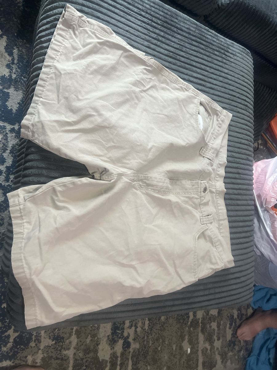 Wrangler Men's Khaki Shorts Size 40