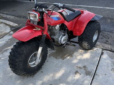 1985 Honda ATC 200s 3 Wheeler