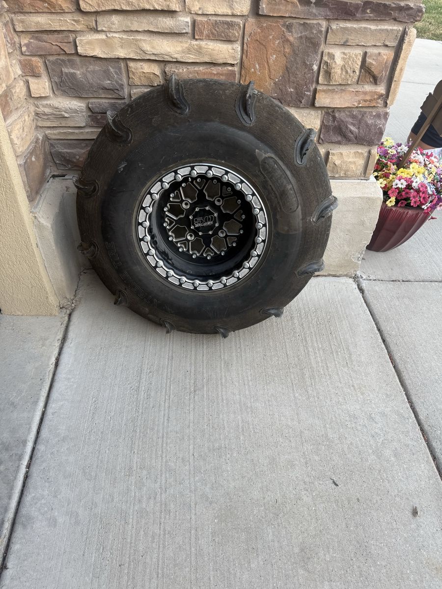 32” Sand craft rogue 12 paddle tires