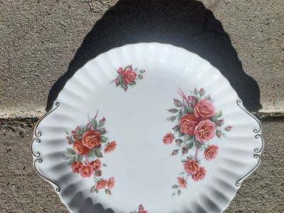 Royal Albert Centennial Rose Bone China England Handled Cake Plate – Gold Trim