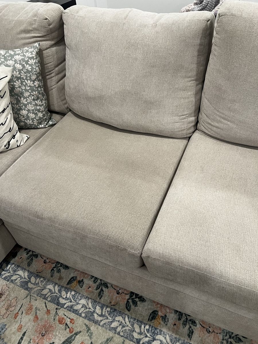 Main image 6