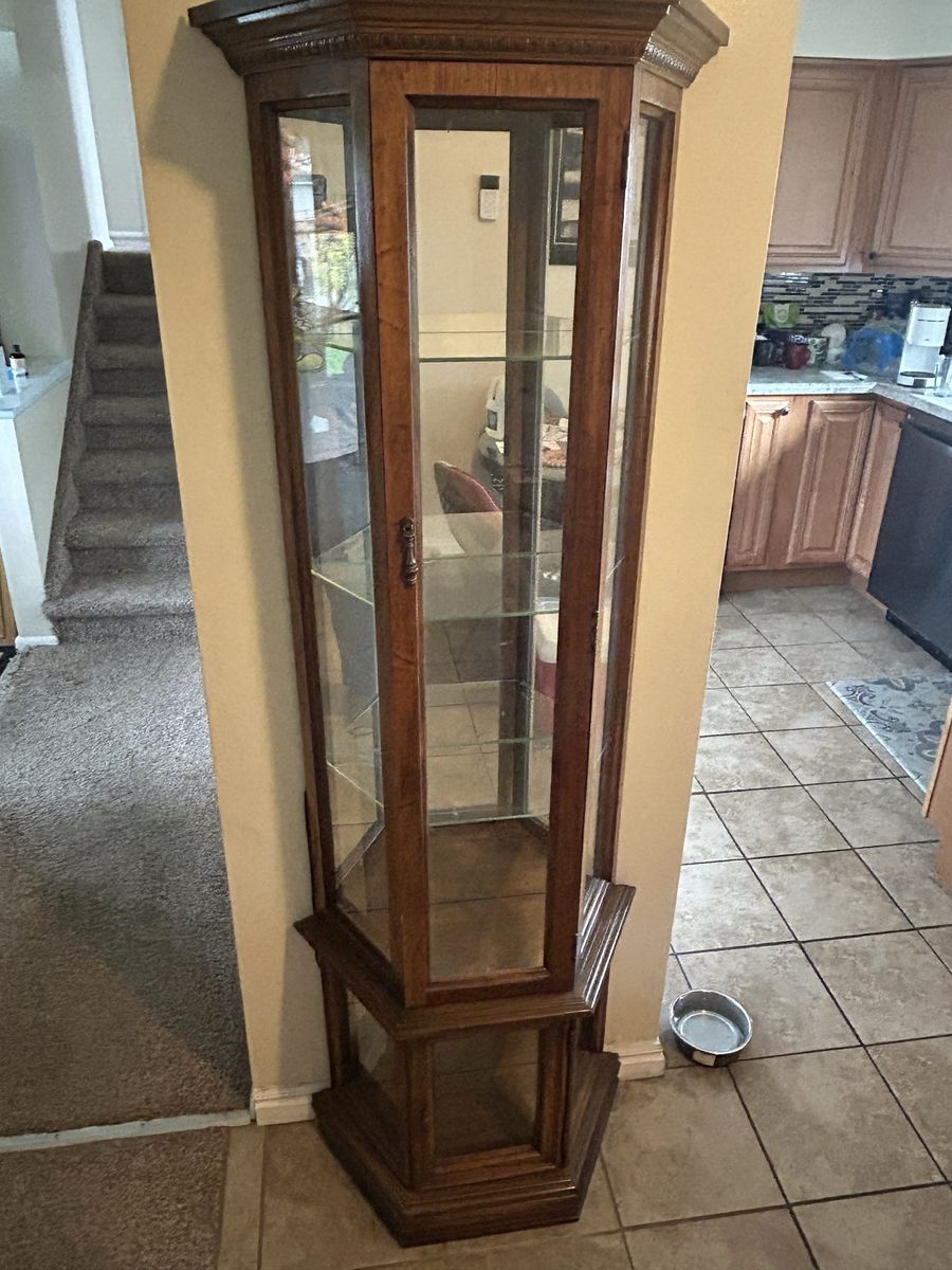 Vintage Pulaski Lighted Curio Cabinet 70x25x11