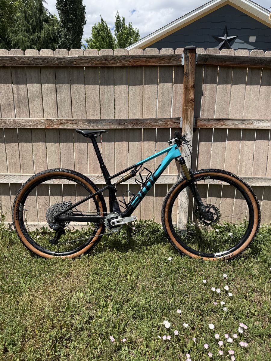 2025 BMC Fourstroke 01 One M Carbon Cross County Race Mountain Bike