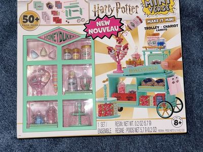 Miniverse Make It Mini Honeydukes Cart Kit *NEW*