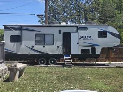 2022 Forest River XLR Micro Boost Toy Hauler 5th wheel - like new used 5times