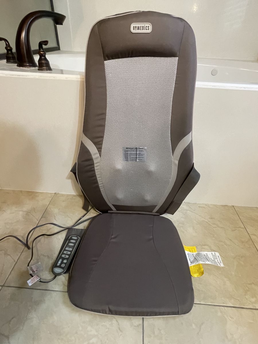 Homedics Shiatsu Back Massage Cushion with Adjustable Speeds and Comforting Heat
