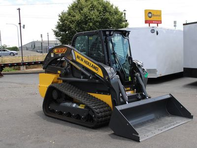 New Holland C337 Skidsteer
