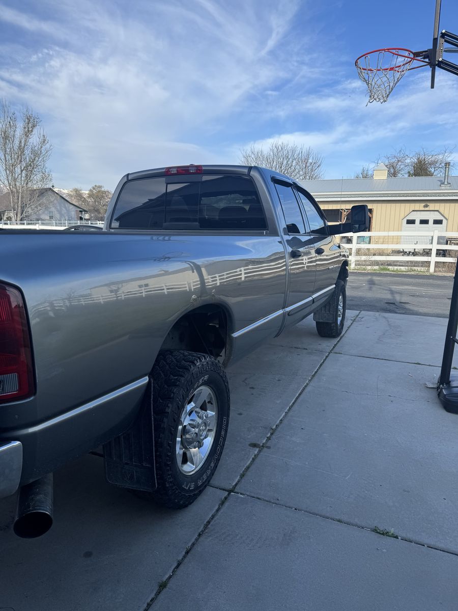 2006 Dodge Ram 2500 SLT