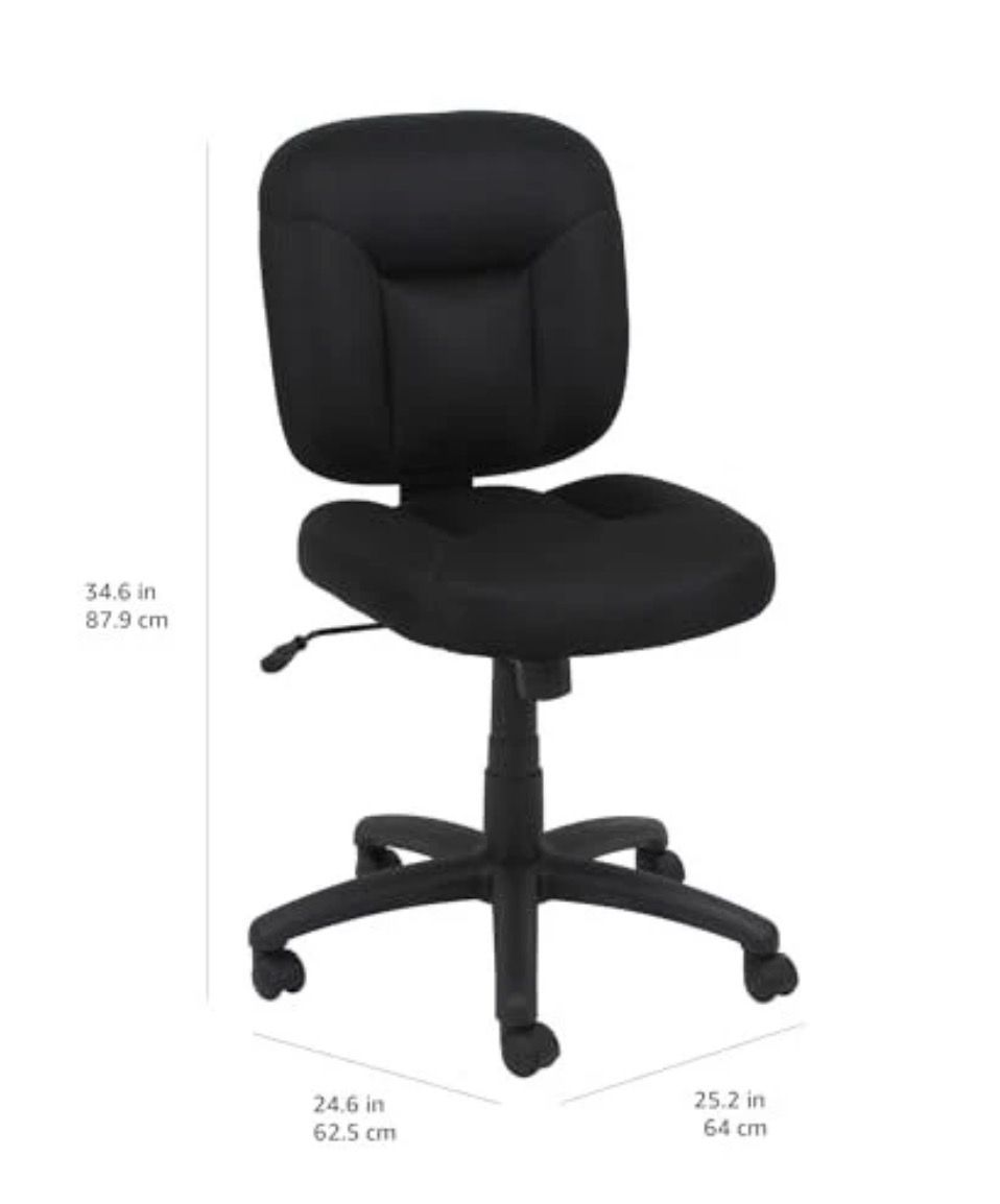 Black Amazon Basics Low Back Office Chair Fabric