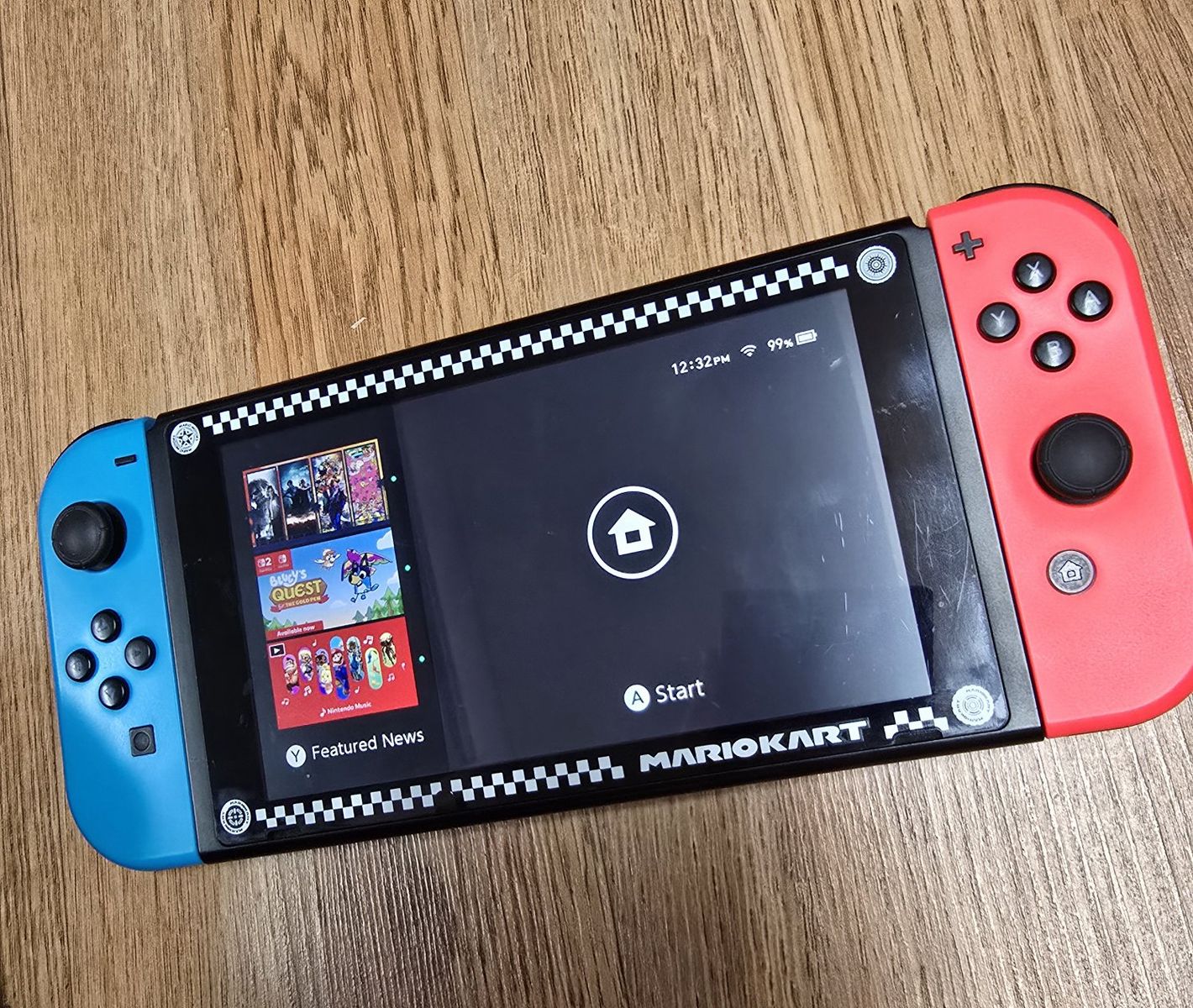 Nintendo Switch Mario Kart Live Home Circuit Edition - Neon Red & Blue Joy-Con