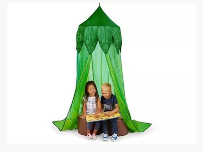 Lakeshore Cozy corner canopy