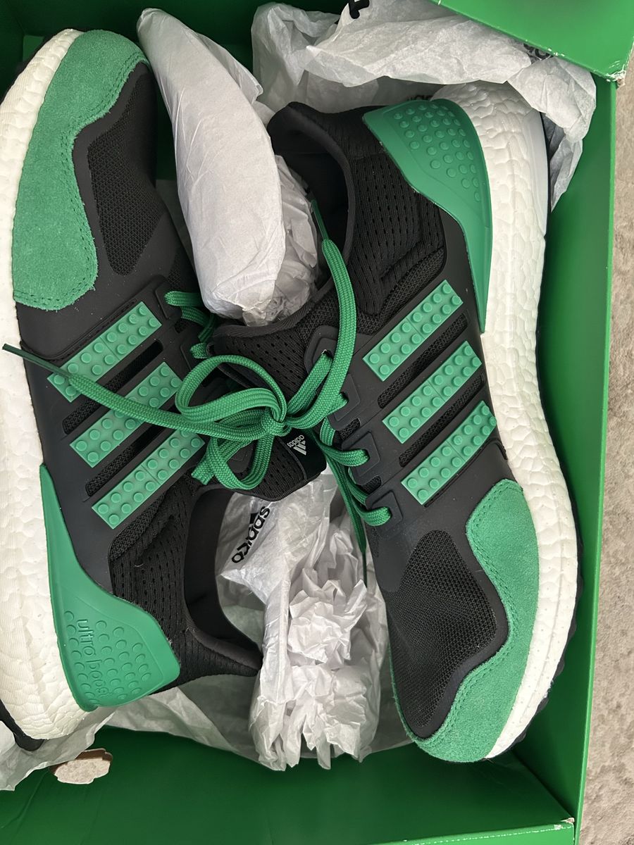 Adidas Ultraboost DNA X LEGO H67954 NIB mens 9.5 tennis shoes