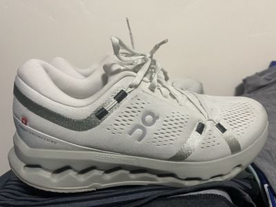 ON Cloudsurfer CloudTec Phase Men’s Running Shoes - White, Excellent Condition 8.5