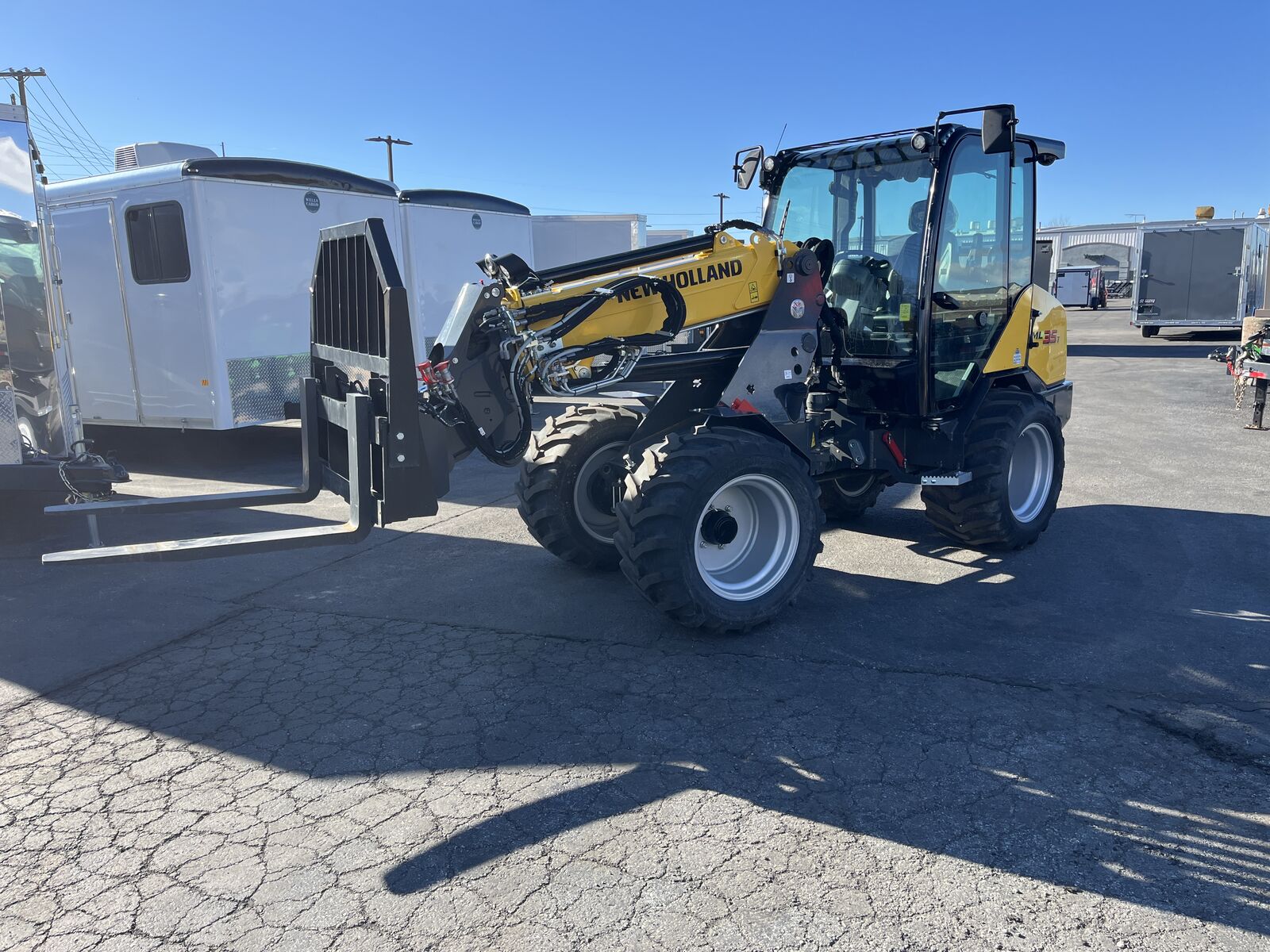 New Holland ML35 – ON SALE $94,599