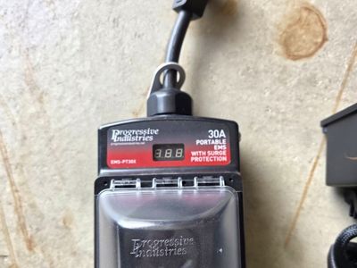 DIGITAL Rv Surge Protrctor