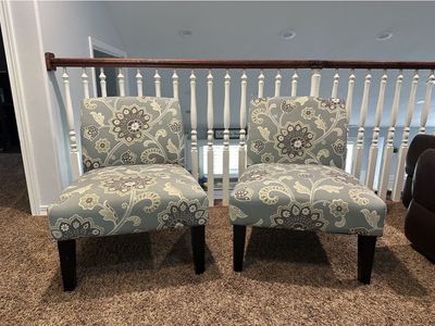 Accent chair set