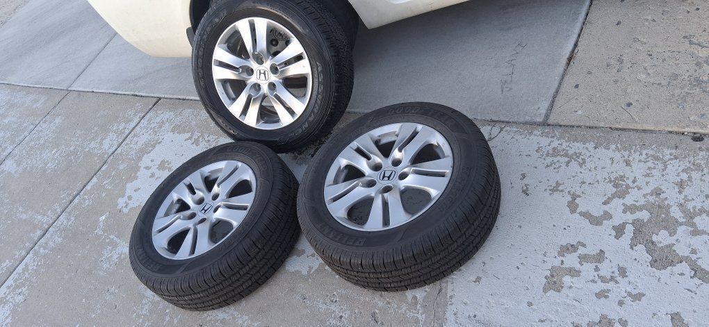 215 60 16 honda 5x114.3 (3)