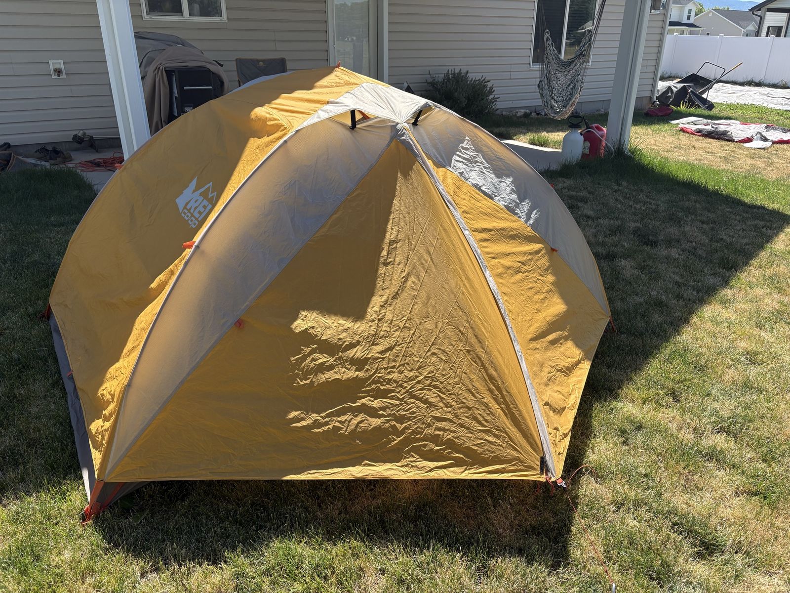 Main image 6