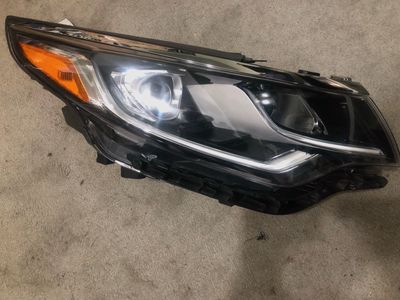 % Headlight 2019-2020 Kia Optima 10561R RH Right Passenger Side