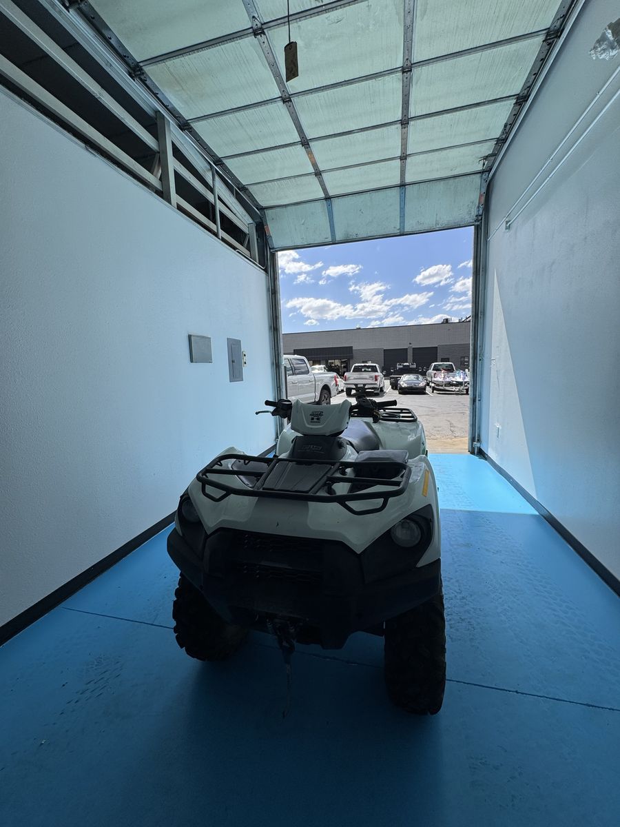 Main image 6