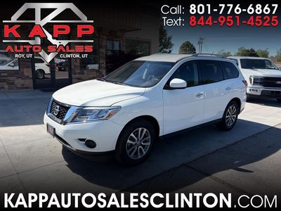 2016 Nissan Pathfinder S