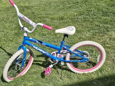 Huffy Sea Star Kids' Bicycle - Blue & Pink, 20"