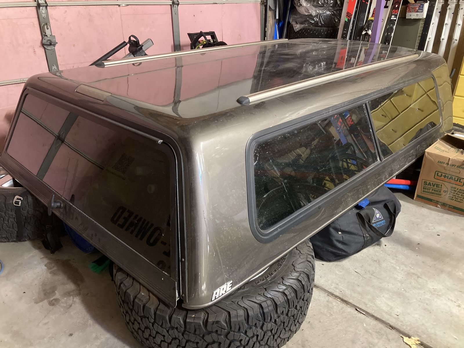 A.R.E 8’ Topper Very Nice!