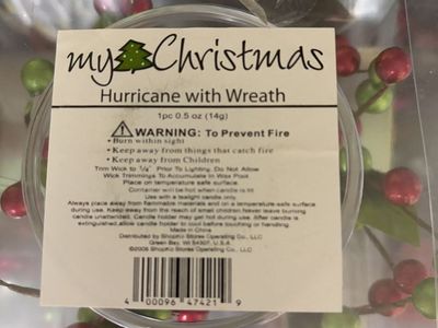 Christmas Hurricane Candle Holder with Berry Wreath – Tea Light – Set Available