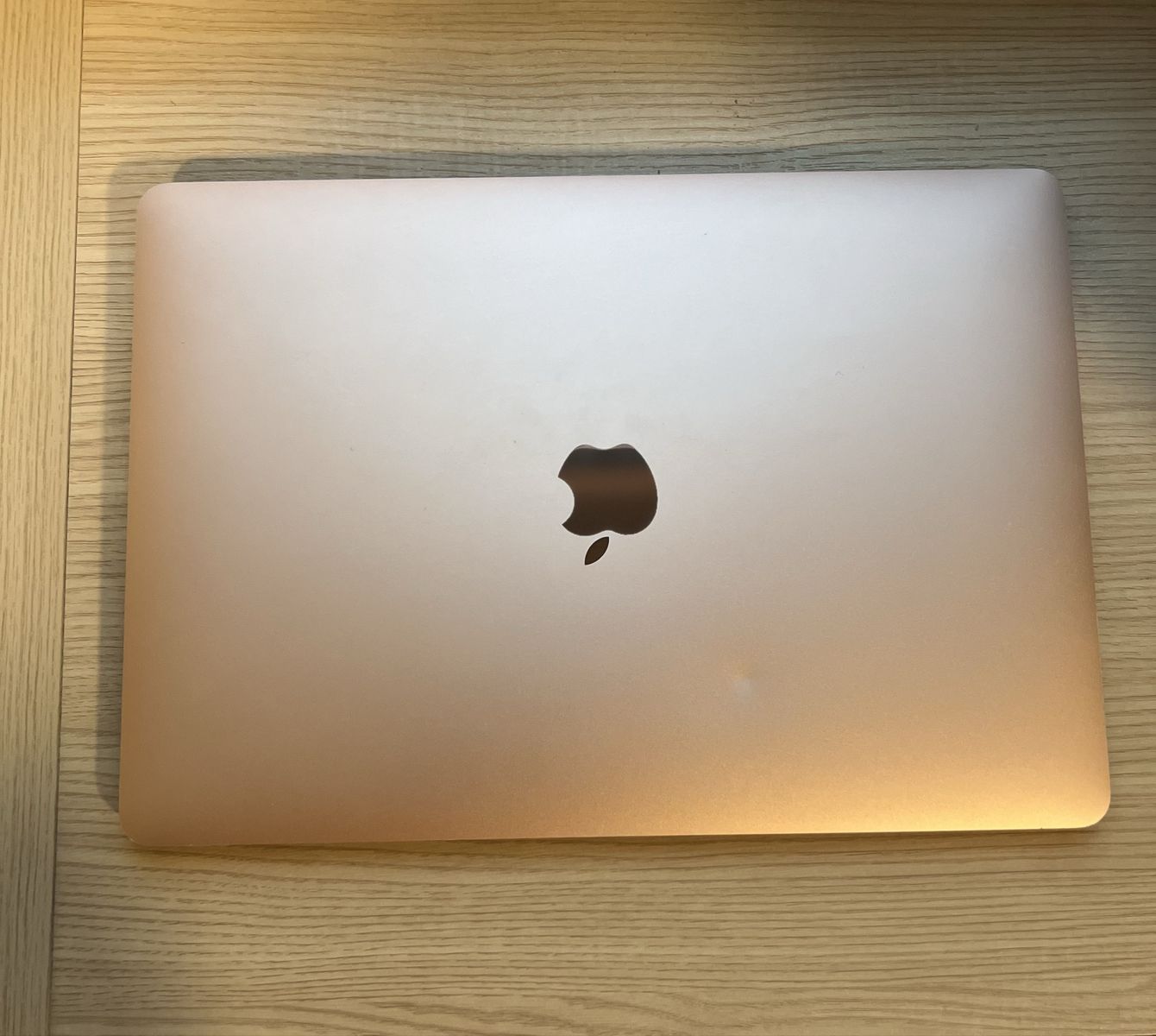 2019 Apple MacBook Air 13.3" i5 1.6GHz 8GB RAM 128GB SSD Rose Gold A1932
