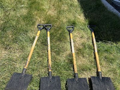 4 roof shingle shovels