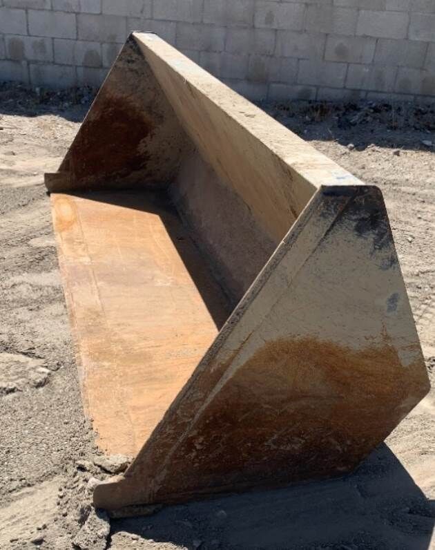 Used Loader Bucket Telehandler SkyTrak, JLG, Genie, Xtreme 96" Wide Quick Attach Quick Tach 1.5 Cubic Yard