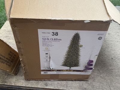 12’ GE Richmond Pre-lit LED Christmas tree