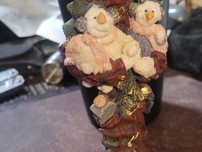 Festive Snowman Family Christmas Holiday Figurine DecorationBoyds Nanny the snowman